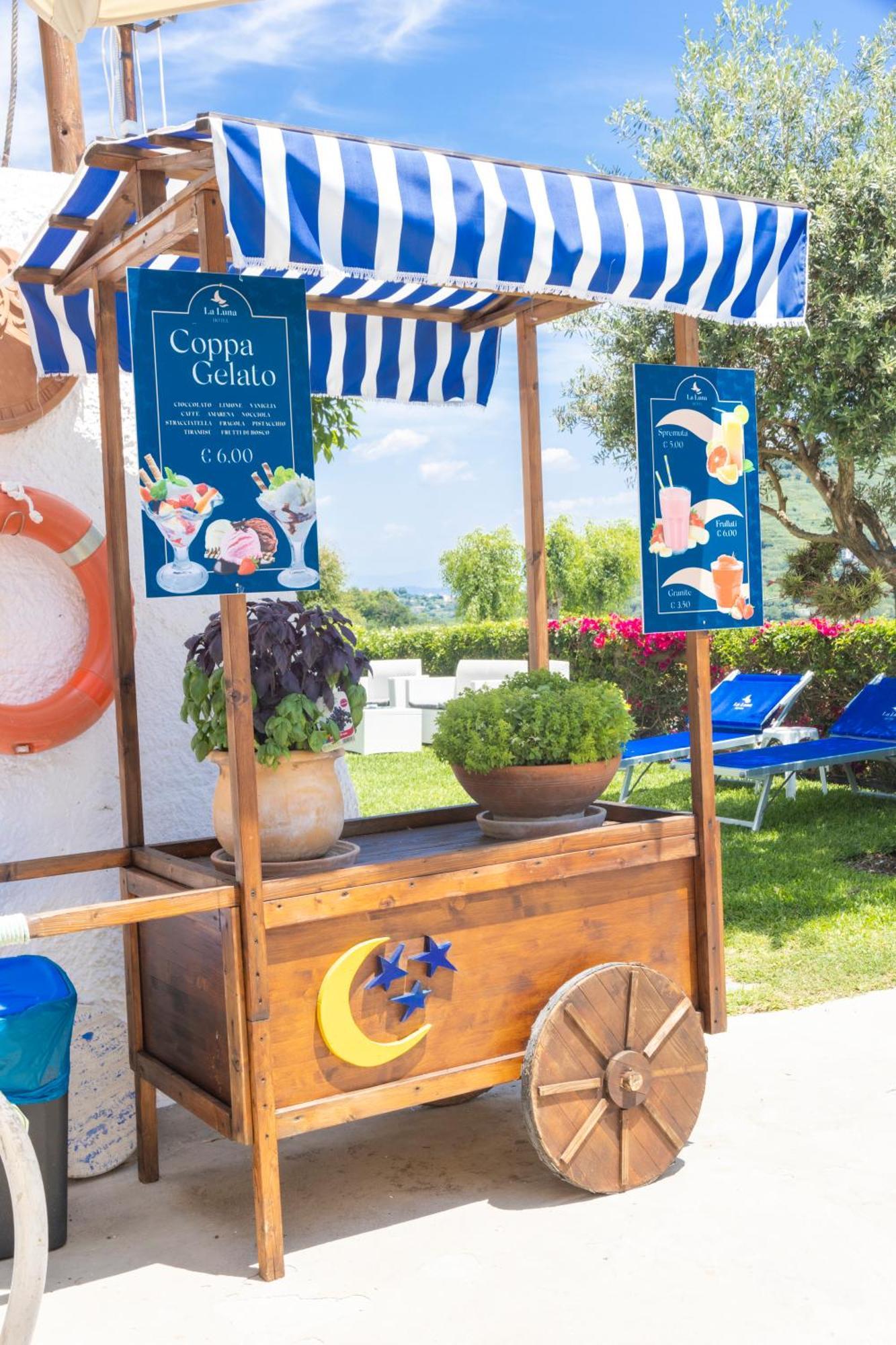 Hotel La Luna 이스키아 외부 사진